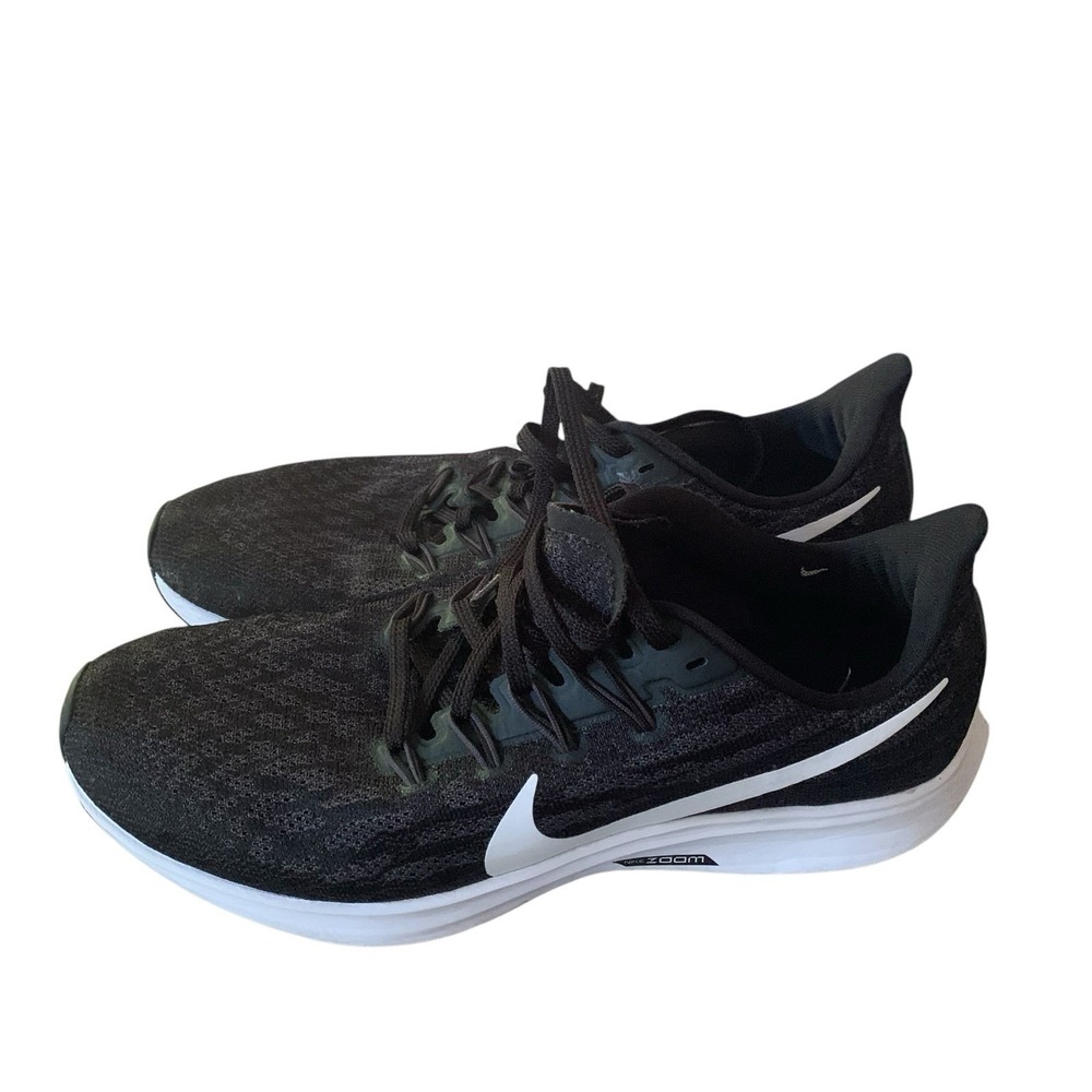 Nike Womens Black and White Running Sneakers